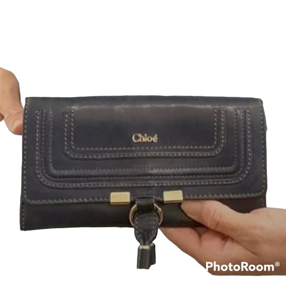 Authentic CHLOE Marcie Continental Navy & Gold Leather Wallet - Picture 7 of 7